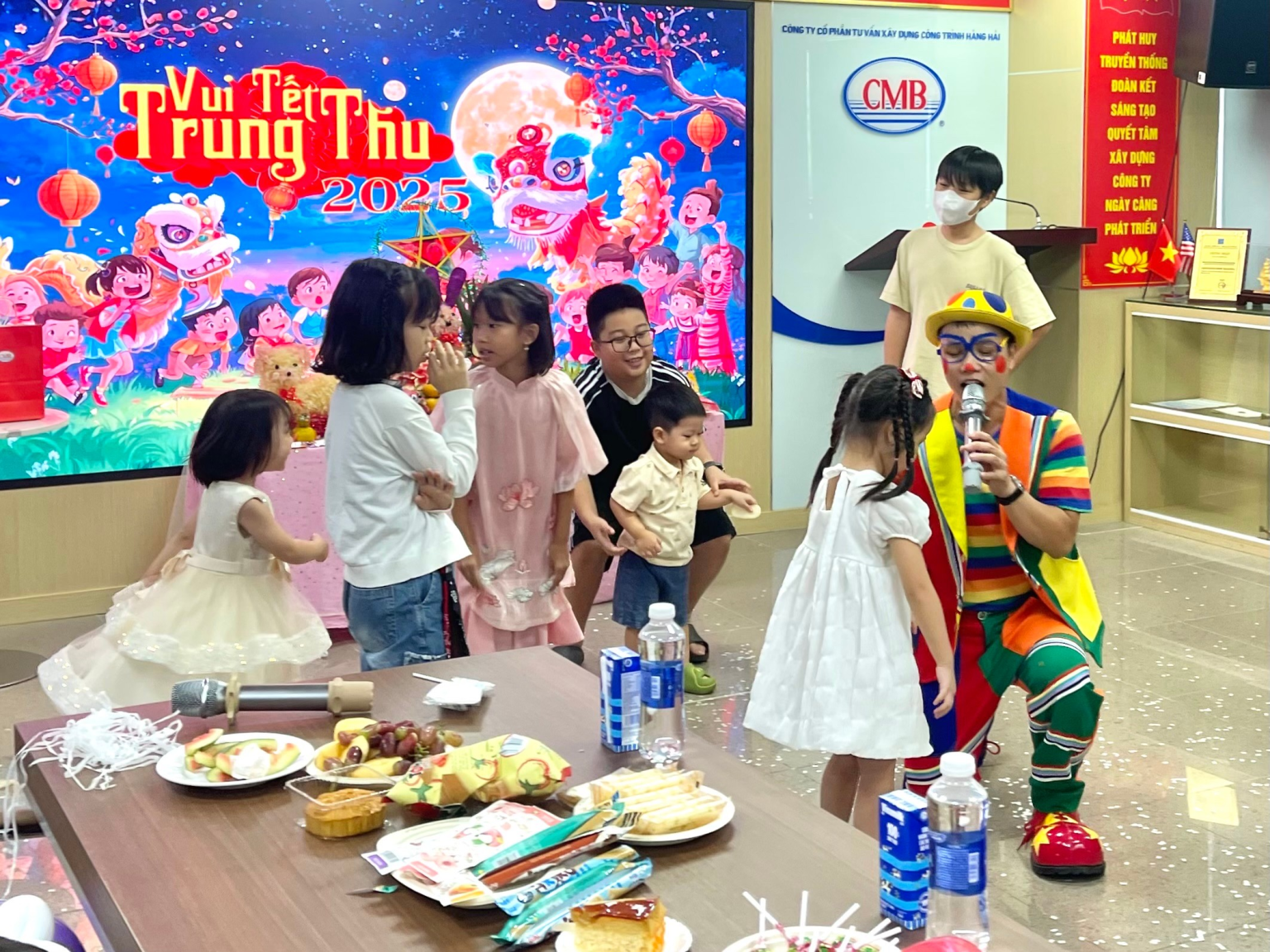 CMB TỔ CHỨC CHƯƠNG TRÌNH VUI TẾT TRUNG THU 2025: “PHÁ CỖ TRĂNG RẰM”