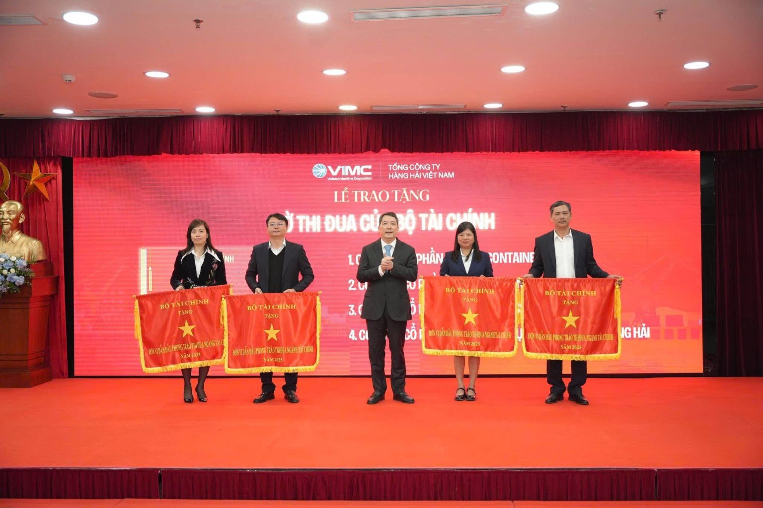 VINH DANH CÔNG TY CỔ PHẦN TƯ VẤN XÂY DỰNG CÔNG TRÌNH HÀNG HẢI TẠI HỘI NGHỊ TRIỂN KHAI KẾ HOẠCH NĂM 2026 CỦA TỔNG CÔNG TY HÀNG HẢI VIỆT NAM