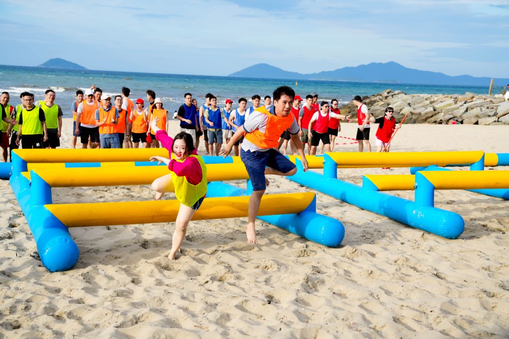 CMB – TỔ CHỨC THAM QUAN NGHỈ MÁT CHO CÁN BỘ CÔNG NHÂN VIÊN NĂM 2025
