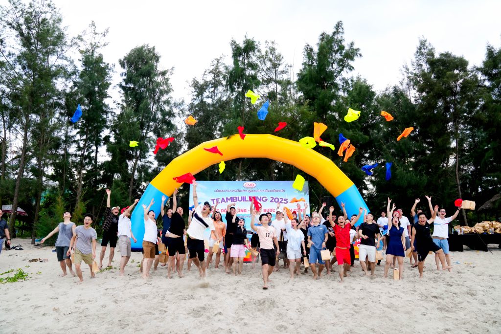CMB – TỔ CHỨC THAM QUAN NGHỈ MÁT CHO CÁN BỘ CÔNG NHÂN VIÊN NĂM 2025
