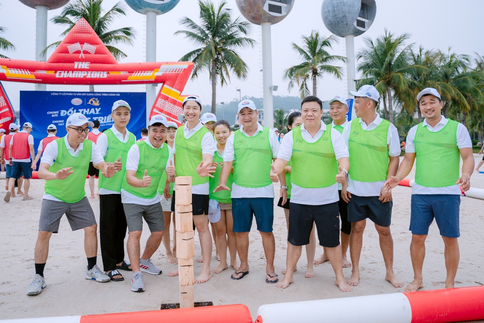 CMB TỔ CHỨC CHƯƠNG TRÌNH THAM QUAN, NGHỈ MÁT