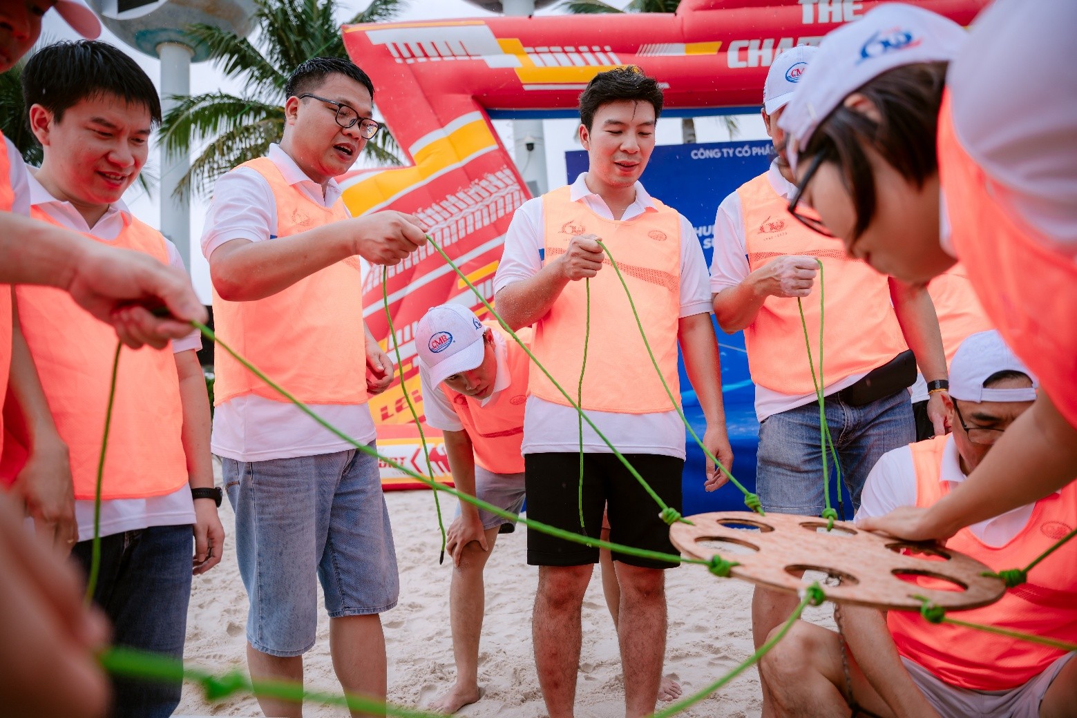 CMB TỔ CHỨC CHƯƠNG TRÌNH THAM QUAN, NGHỈ MÁT