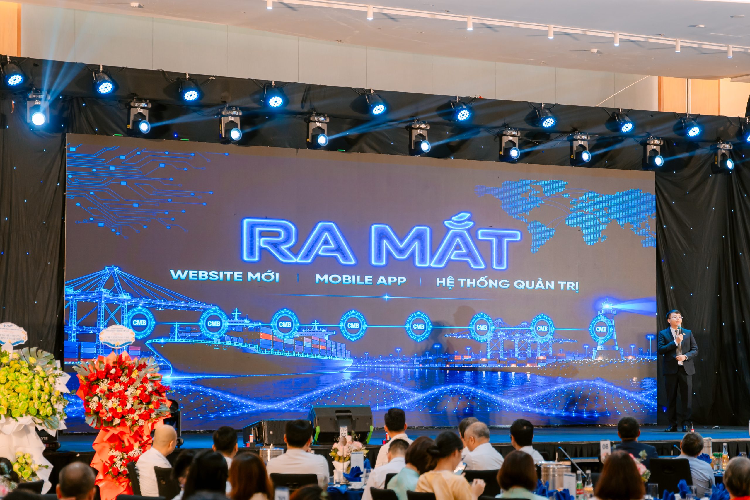 CMB RA MẮT HỆ SINH THÁI SỐ DẤU MỐC MỚI TRONG HÀNH TRÌNH PHÁT TRIỂN