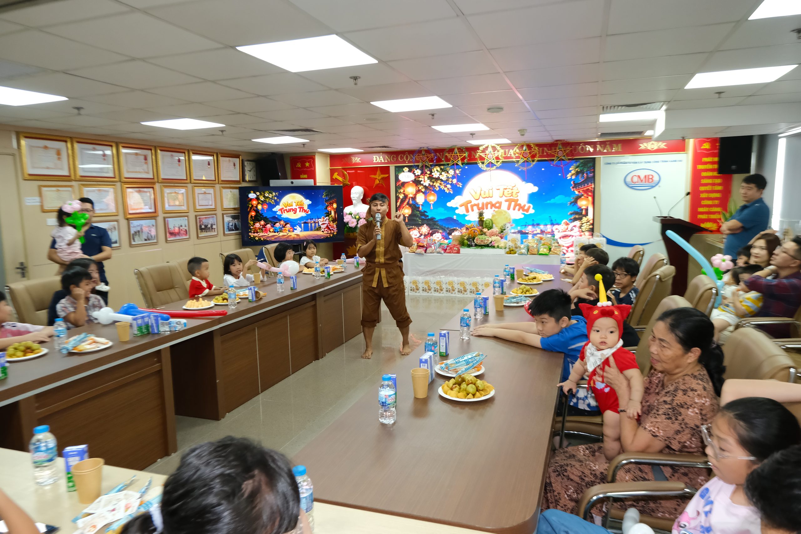 CMB TỔ CHỨC CHƯƠNG TRÌNH VUI TẾT TRUNG THU NĂM 2026