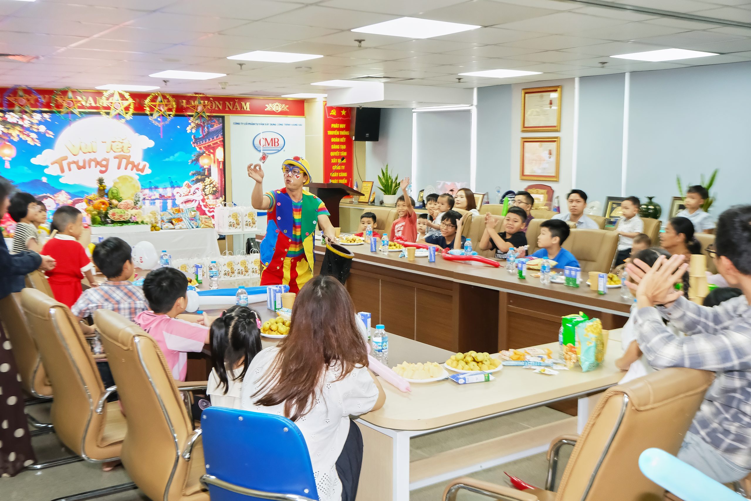CMB TỔ CHỨC CHƯƠNG TRÌNH VUI TẾT TRUNG THU NĂM 2026