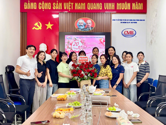 CMB TỔ CHỨC GẶP MẶT CHÚC MỪNG NGÀY PHỤ NỮ VIỆT NAM 20/10
