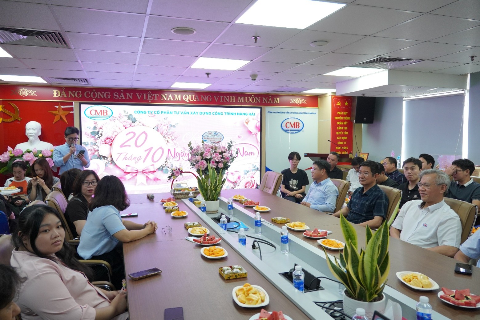 CMB TỔ CHỨC GẶP MẶT CHÚC MỪNG NGÀY PHỤ NỮ VIỆT NAM 20/10