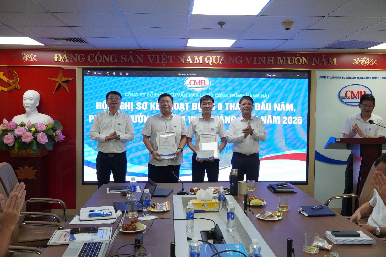 CMB TỔ CHỨC HỘI NGHỊ SƠ KẾT HOẠT ĐỘNG 9 THÁNG ĐẦU NĂM, TRIỂN KHAI NHIỆM VỤ 3 THÁNG CUỐI NĂM 2026
